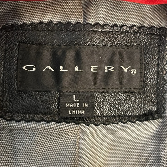 Gallery 100% Genuine Leather Women’s Blazer/Jacket. Size Large. - Picture 5 of 12